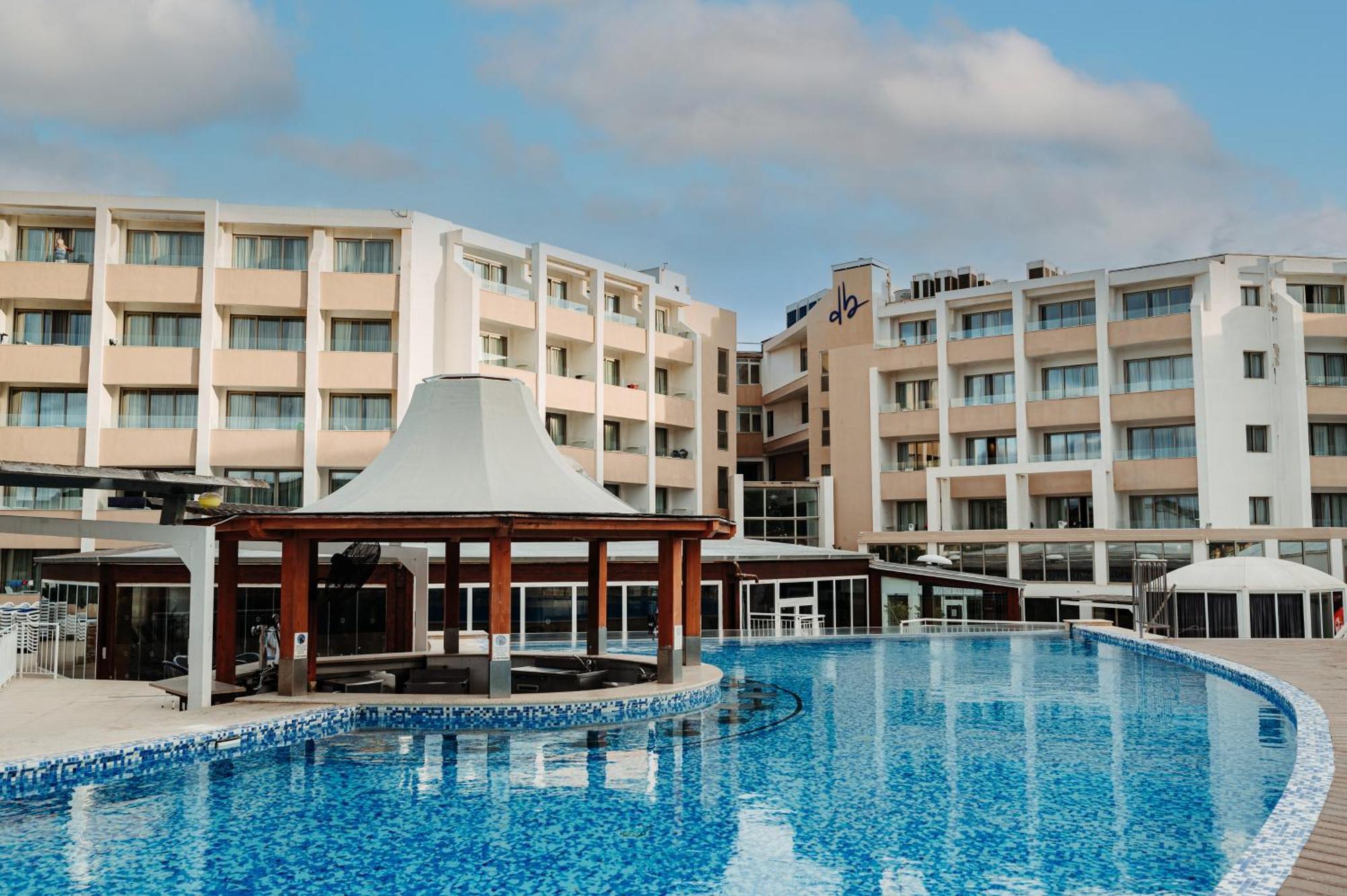 Db Seabank Resort + Spa All Inclusive Mellieħa Exterior foto